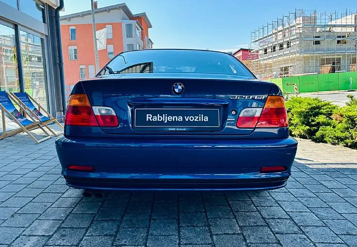 Zunanja slika - BMW serija 3 Coupe: - 320 Ci - 4