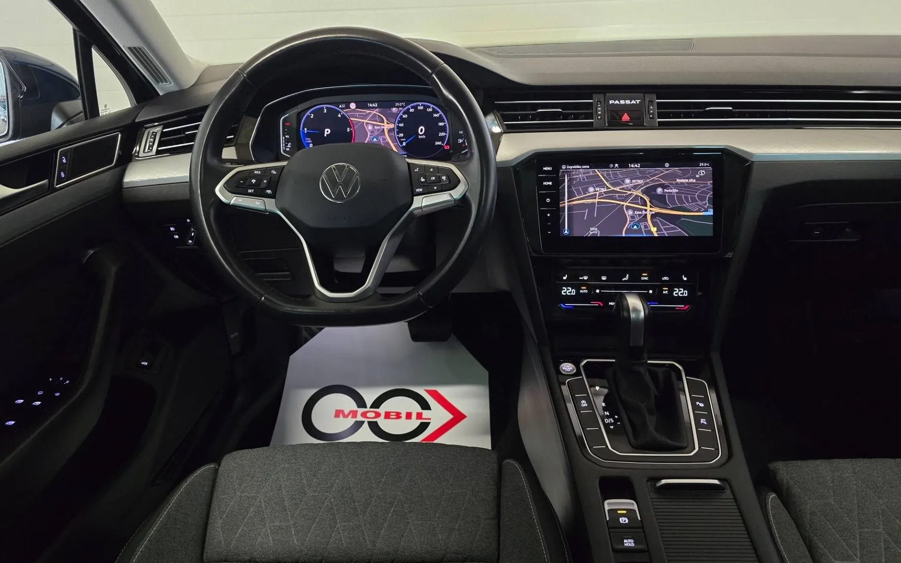 Notranja slika - Volkswagen Passat Variant - 2.0 TDI Business DSG - Matrix.virtual.360kam.pano - 11
