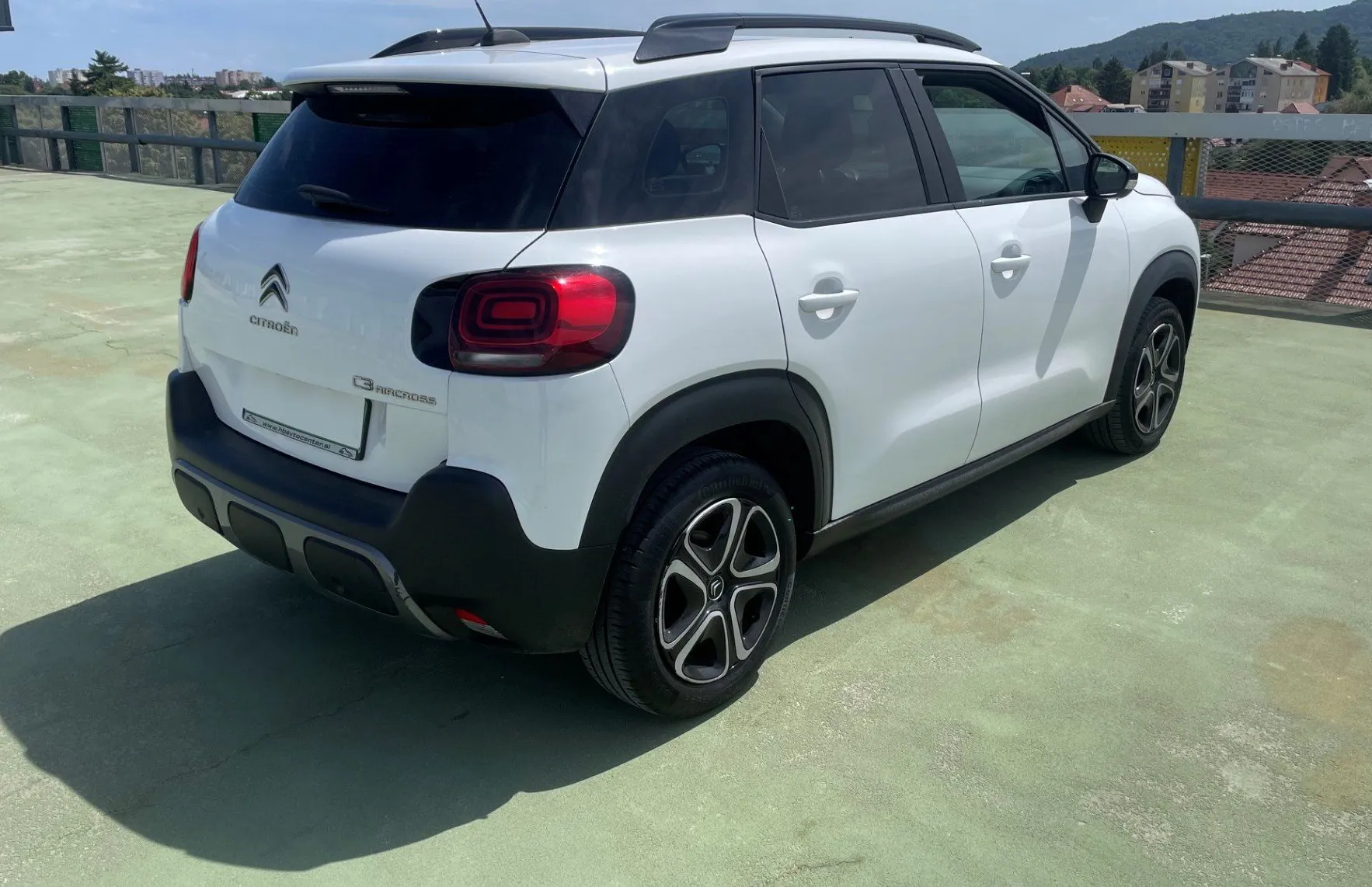 Zunanja slika - Citroën C3 Aircross - 1.2 PureTech 110 S S Shine Avt. NAVI.PDC ZAD. - 6