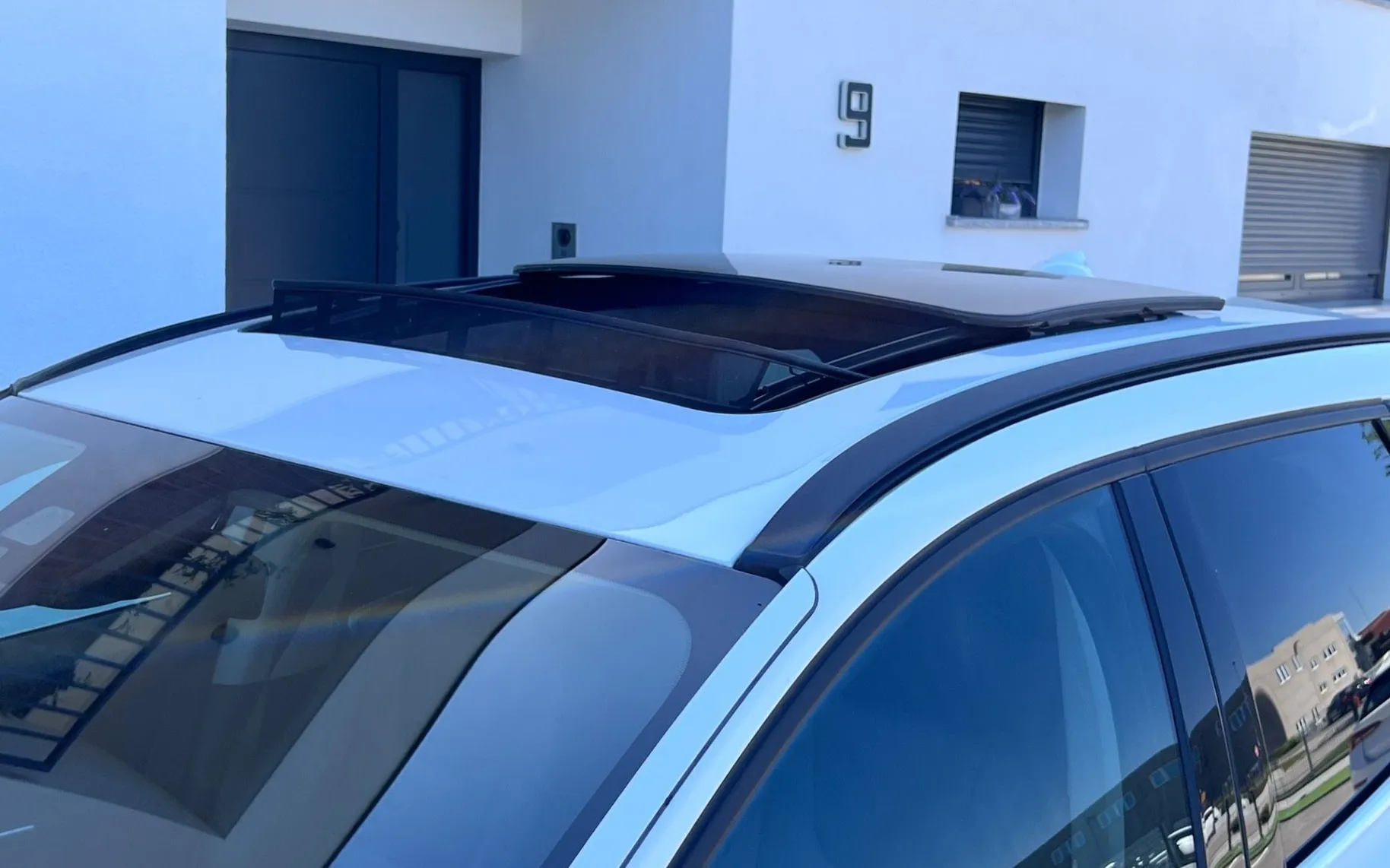 Notranja slika - Volvo XC60 - T5 Summum Geartronic+1.LAST+NAVI+XENON - 9