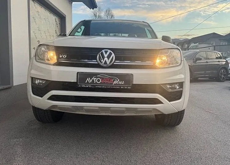 Zunanja slika - VW Amarok - 3.0 tdi 4 motion comfortline DSG-NAVI-PRIKLOP-DDV - 2