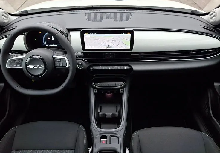 Zunanja slika - Fiat 600 - 1.2 T3 Hybrid DCT 145 - 8
