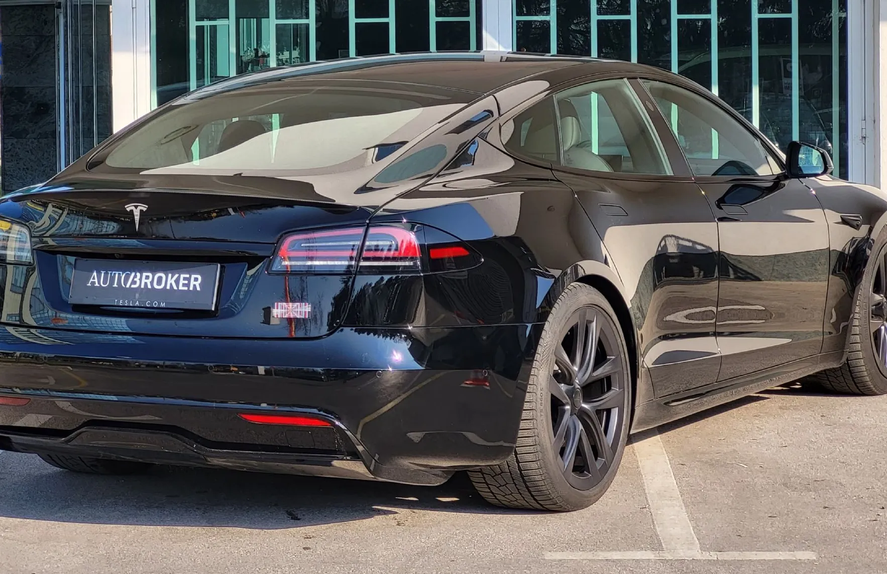 Zunanja slika - Tesla Model S - Plaid - 5