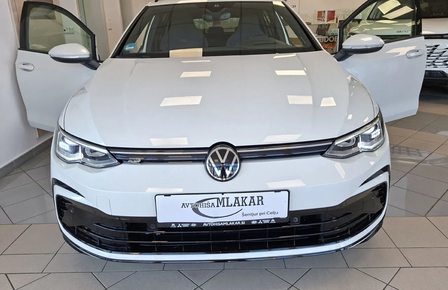 Zunanja slika - Volkswagen Golf - Variant 2.0 TDI R-Line avt. 110  150 - 6