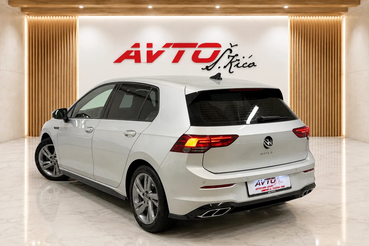 Zunanja slika - Volkswagen Golf - 1.5 TSI-R-LINE-ACC-VIRTUAL-LED-KAMERA-NAVI-PDC - 3