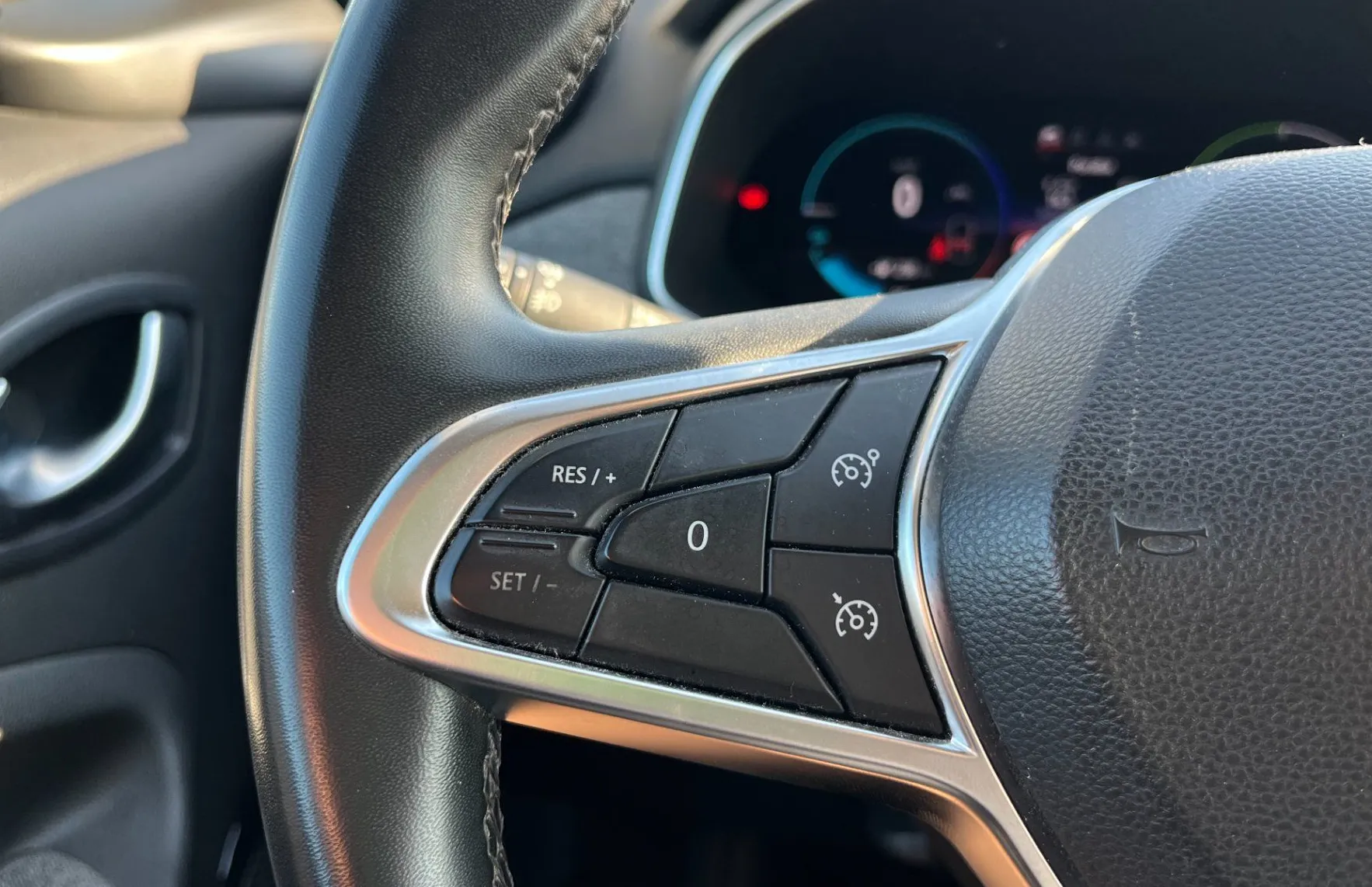 Zunanja slika - Renault Zoe - INTENS R135 LASTNIŠKA BATERIJA V GARANCIJI - 14