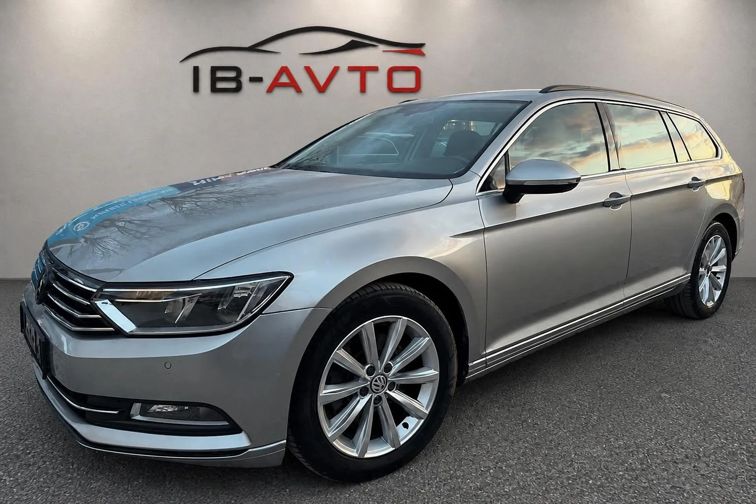 Zunanja slika - Volkswagen Passat Variant - 2.0 TDI 8MT 110kW... - 1