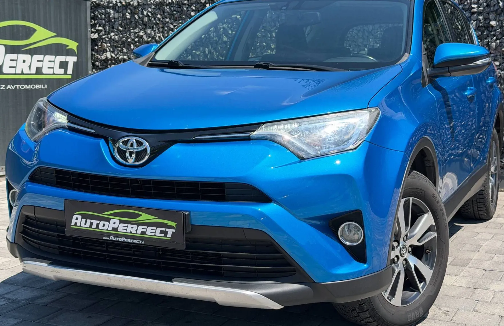 Zunanja slika - Toyota RAV4 - 2.0 D-4D |NAVI|KAM| - 3