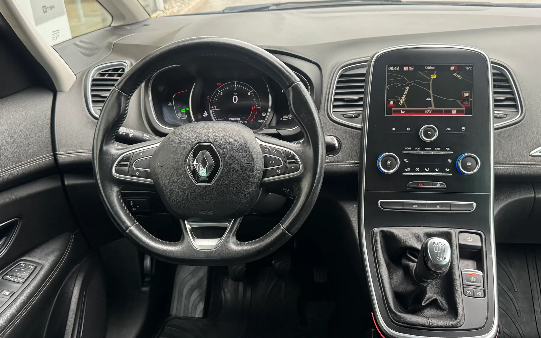 Zunanja slika - Renault Scénic - BLUE-1.7-DCi-INITIALE-PARIS-NAVI-LED-SLO-TOP - 10
