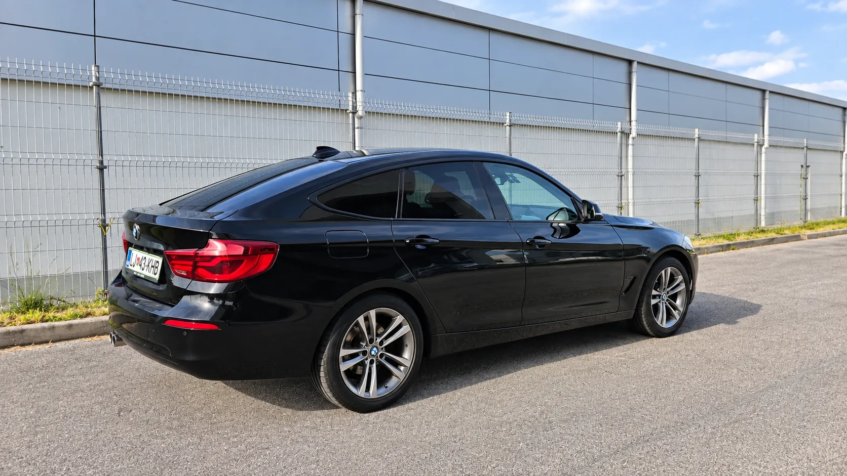 Zunanja slika - BMW Serija 3 - GT 320D xDrive - 5
