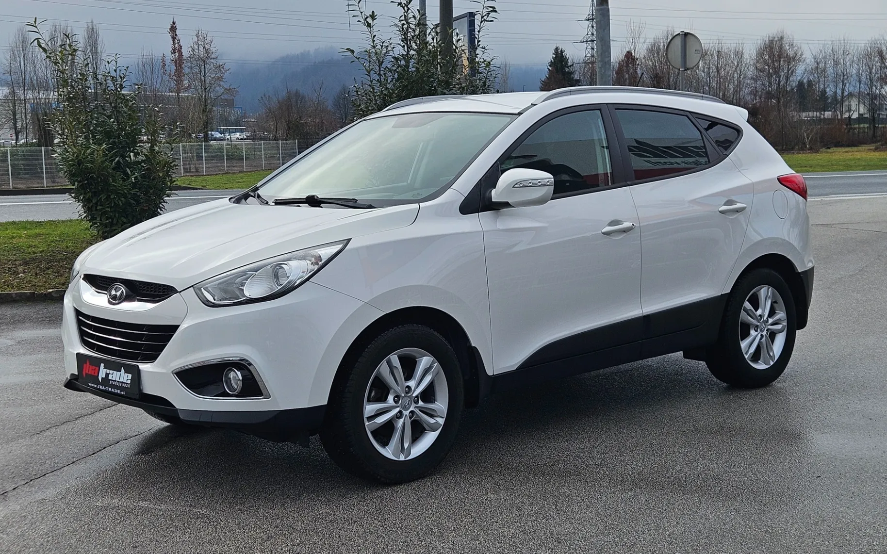 Zunanja slika - Hyundai ix35 - 2,0 Life - 3