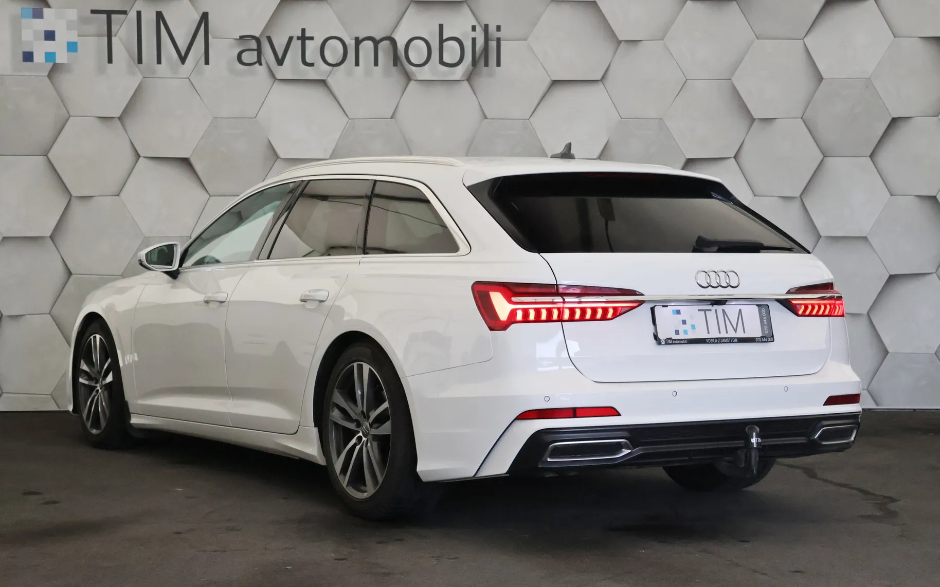 Zunanja slika - Audi A6 - AVANT 40TDI Quattro S-Tronic 3xS-Line - 4