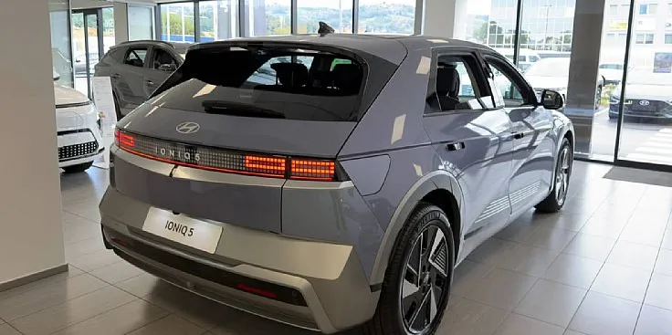 Zunanja slika - Hyundai Ioniq 5 - PREMIUM 84 kWh - 5