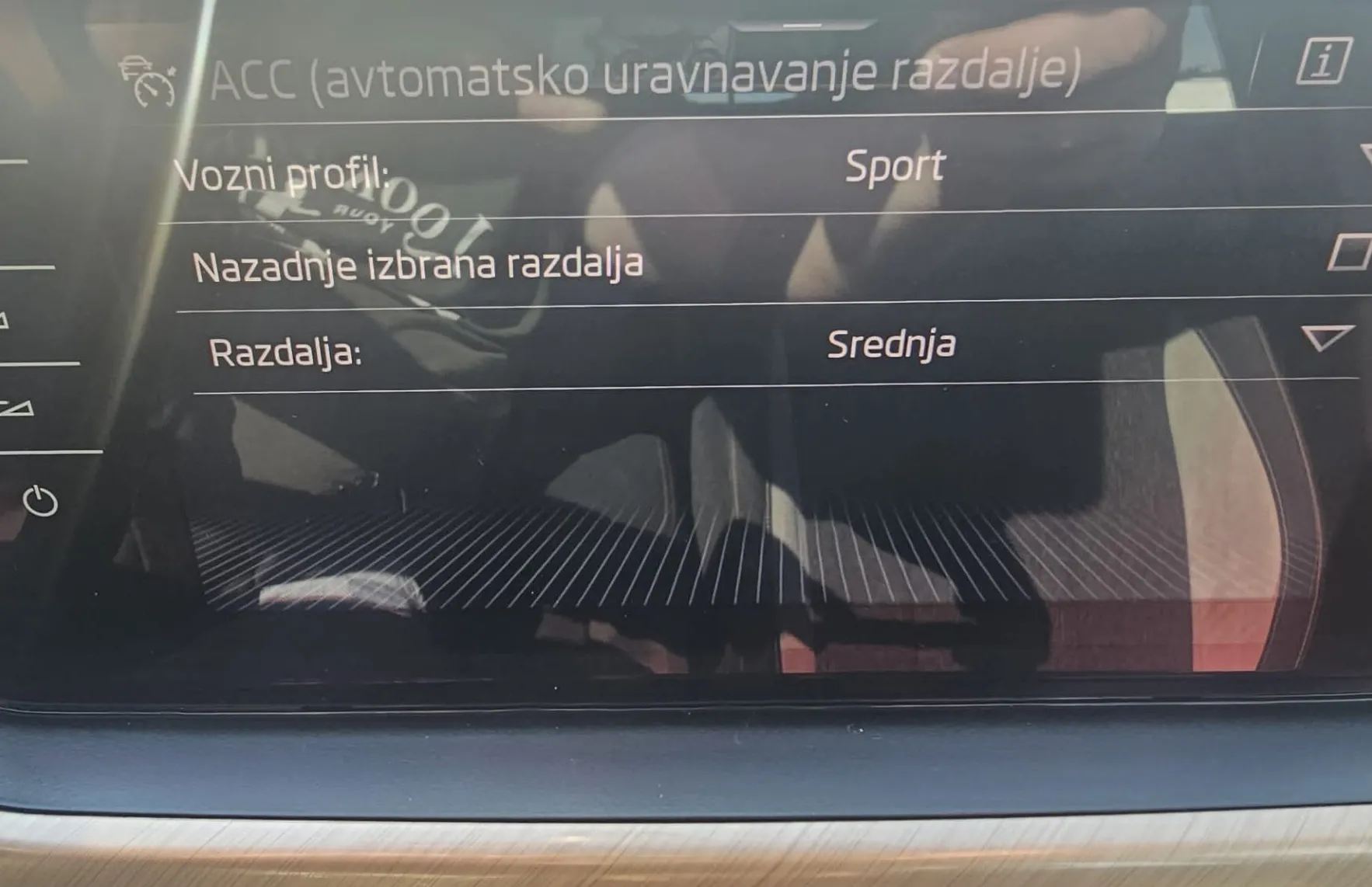 Zunanja slika - Škoda Kamiq - Style 1.5 TSI 150 DSG|navi|alu|fulLED|Wirtual|PDC| - 12