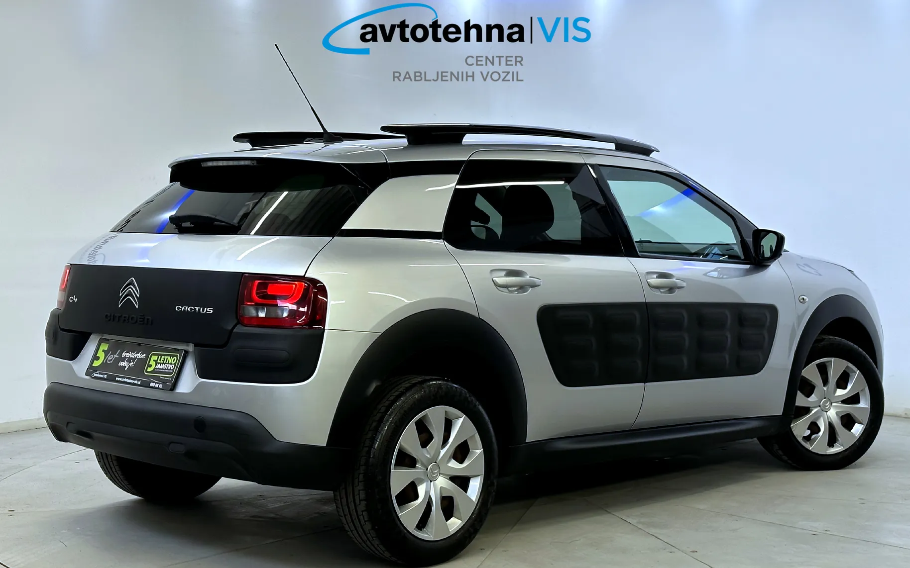 Zunanja slika - Citroën C4 - Cactus 1.2 PureTech + 5 LET JAMSTVA - 2