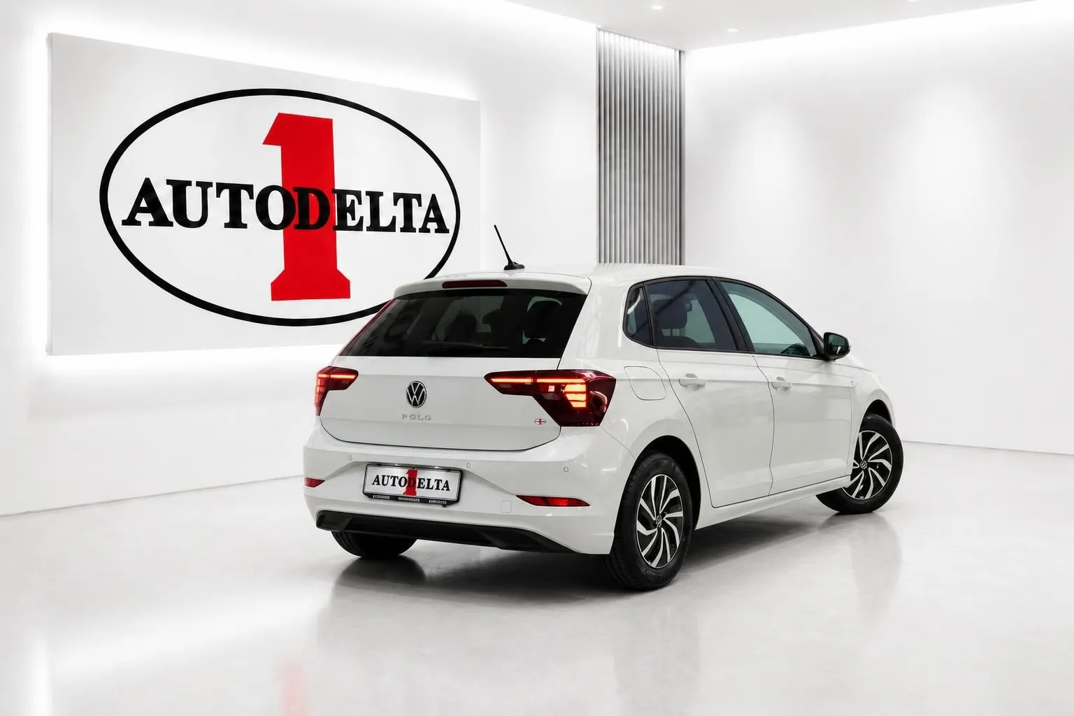Zunanja slika - Volkswagen Polo - 1.0 TSI 4ALL DSG - 3