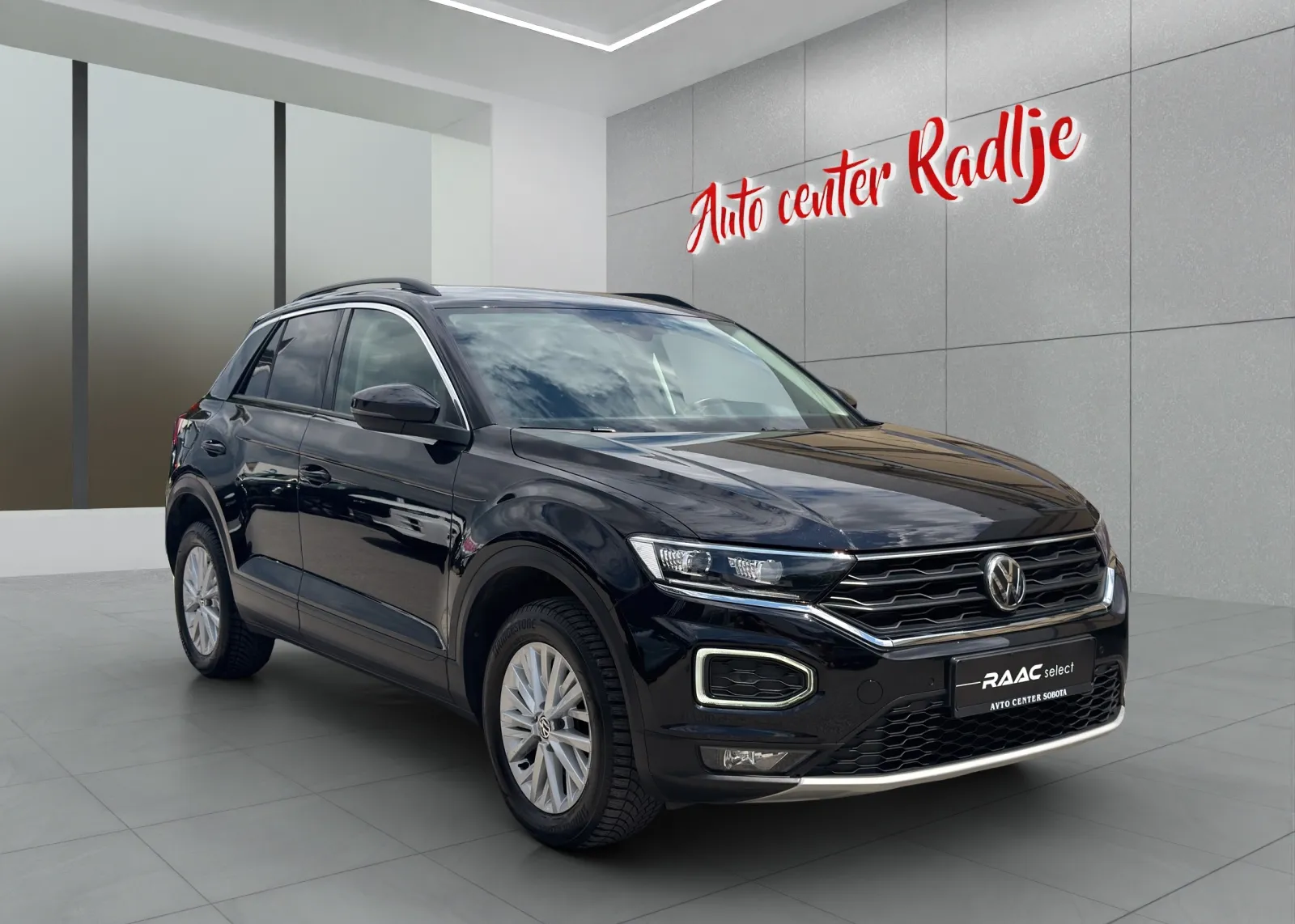 Zunanja slika - Volkswagen T-Roc - 1,6 TDI BMT - 1