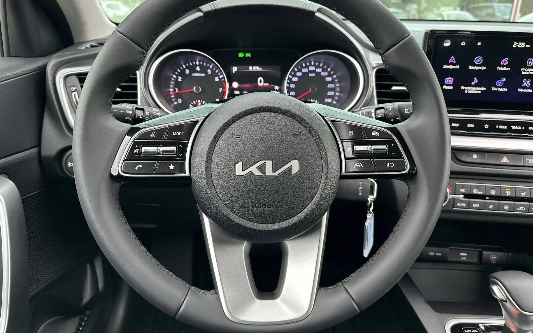 Notranja slika - KIA Ceed SW - 1.5 T-GDI LX Champion+ ISG DCT - 12