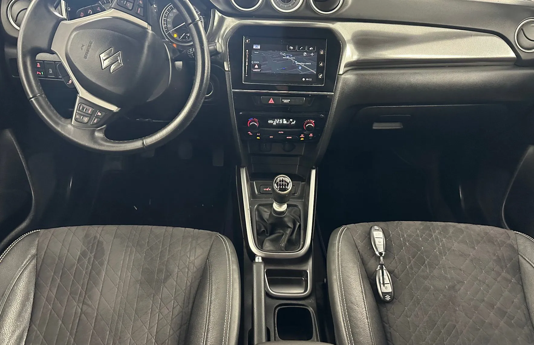 Zunanja slika - Suzuki Vitara - 1.4 BOOSTERJET 103KW.NAVI.GRE.SEDEŽEV.128.000 KM - 6