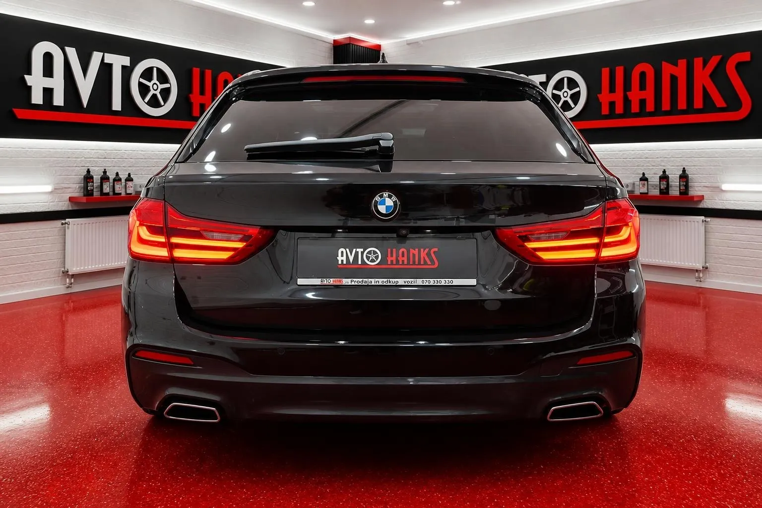 Notranja slika - BMW serija 5 Touring: - 520d xDrive.Avt.M-OPTIC.MAX OPREMA.PANO.VIRTUAL - 9
