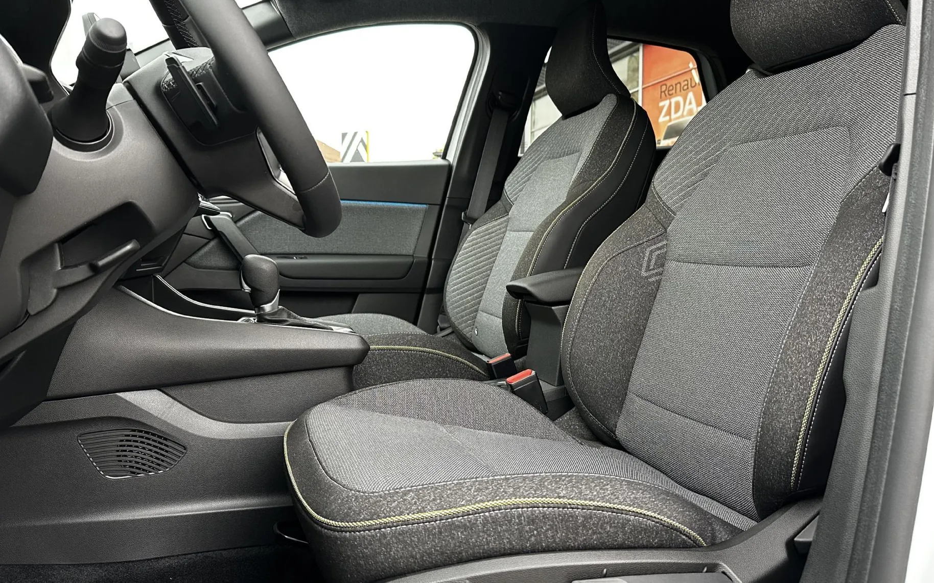 Zunanja slika - Renault Captur - TCe 160 EDC Techno - 6