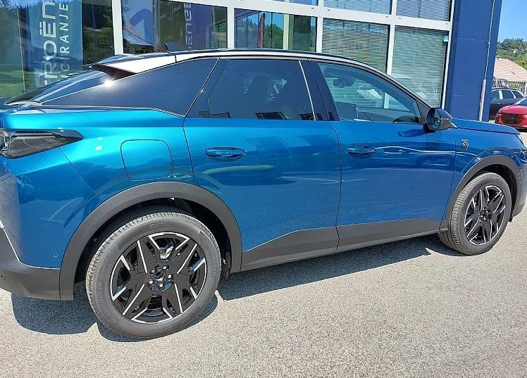 Zunanja slika - Peugeot 3008 - GT HIBRID 145E-DCT6 - 2