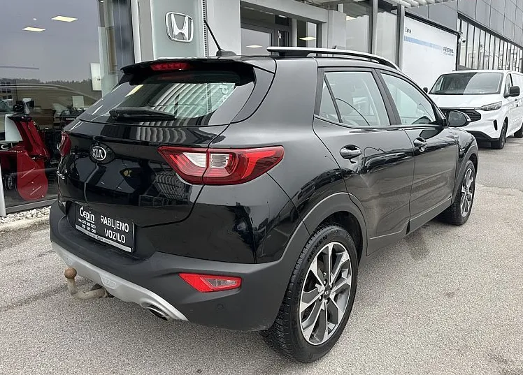 Zunanja slika - KIA Stonic - 1.4 MPI 73.3 kW 100 KM  EX Edition - 5