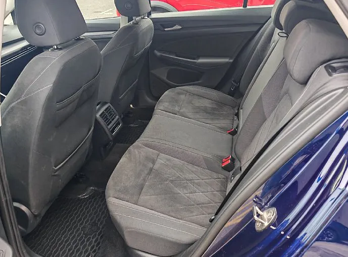 Zunanja slika - Volkswagen Golf - 1.5 eTSI Style DSG°1.Last°SLO°EL.sedeži°Akt.temp - 7