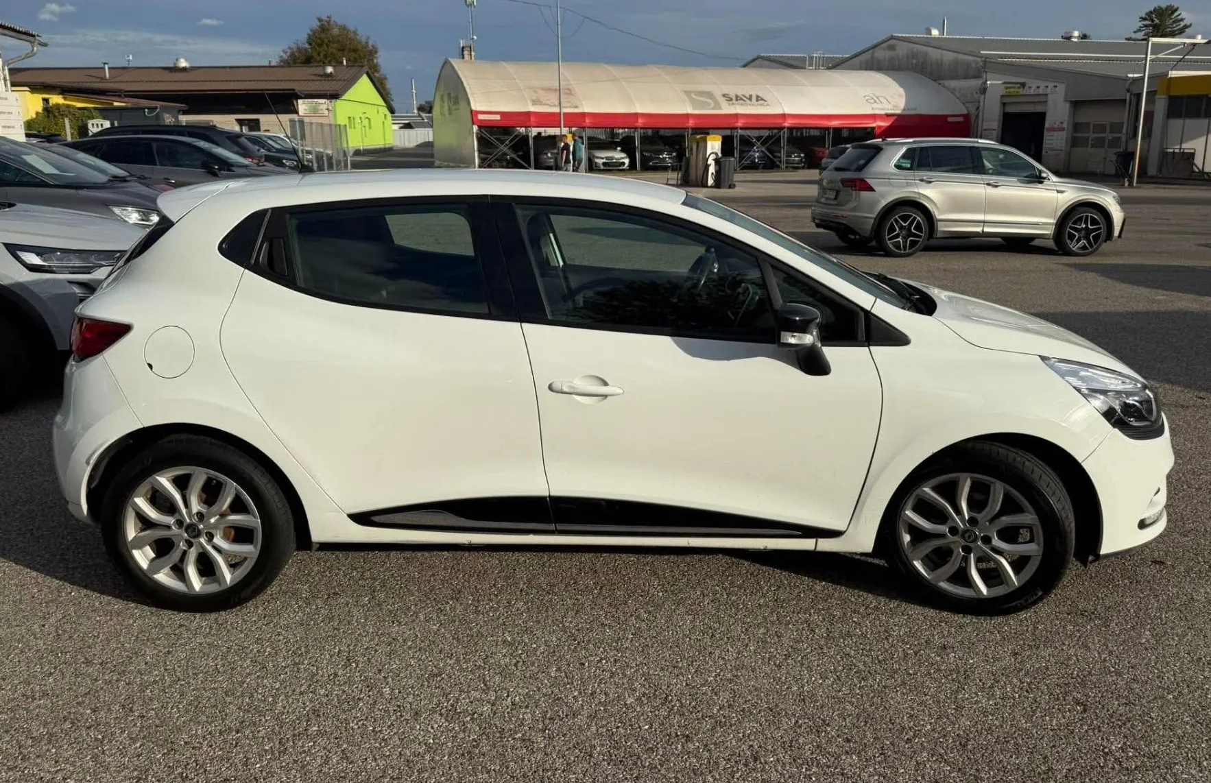 Zunanja slika - Renault Clio - TCe 75 Generation - 4