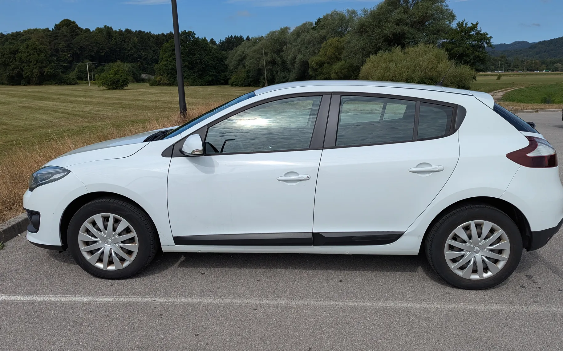 Zunanja slika - Renault Mégane - Berline dCi 95 Generation - 1