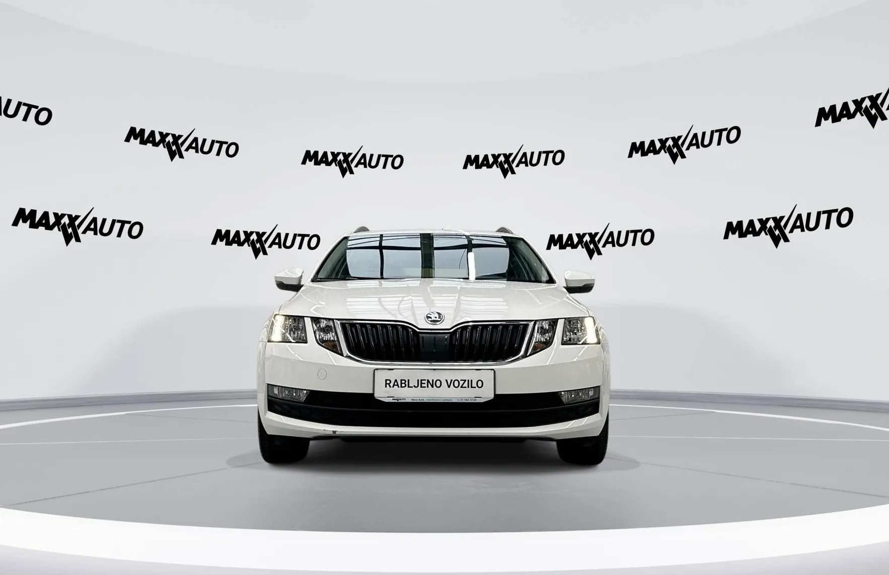 Zunanja slika - Škoda Octavia - Combi 1.6 TDI Family - 2