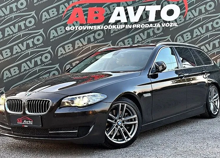 Zunanja slika - BMW Serija 5 - Touring: 520d Avt SPORT+135KW+LED+ALU18+MODIFICIRAN+LEAS - 3
