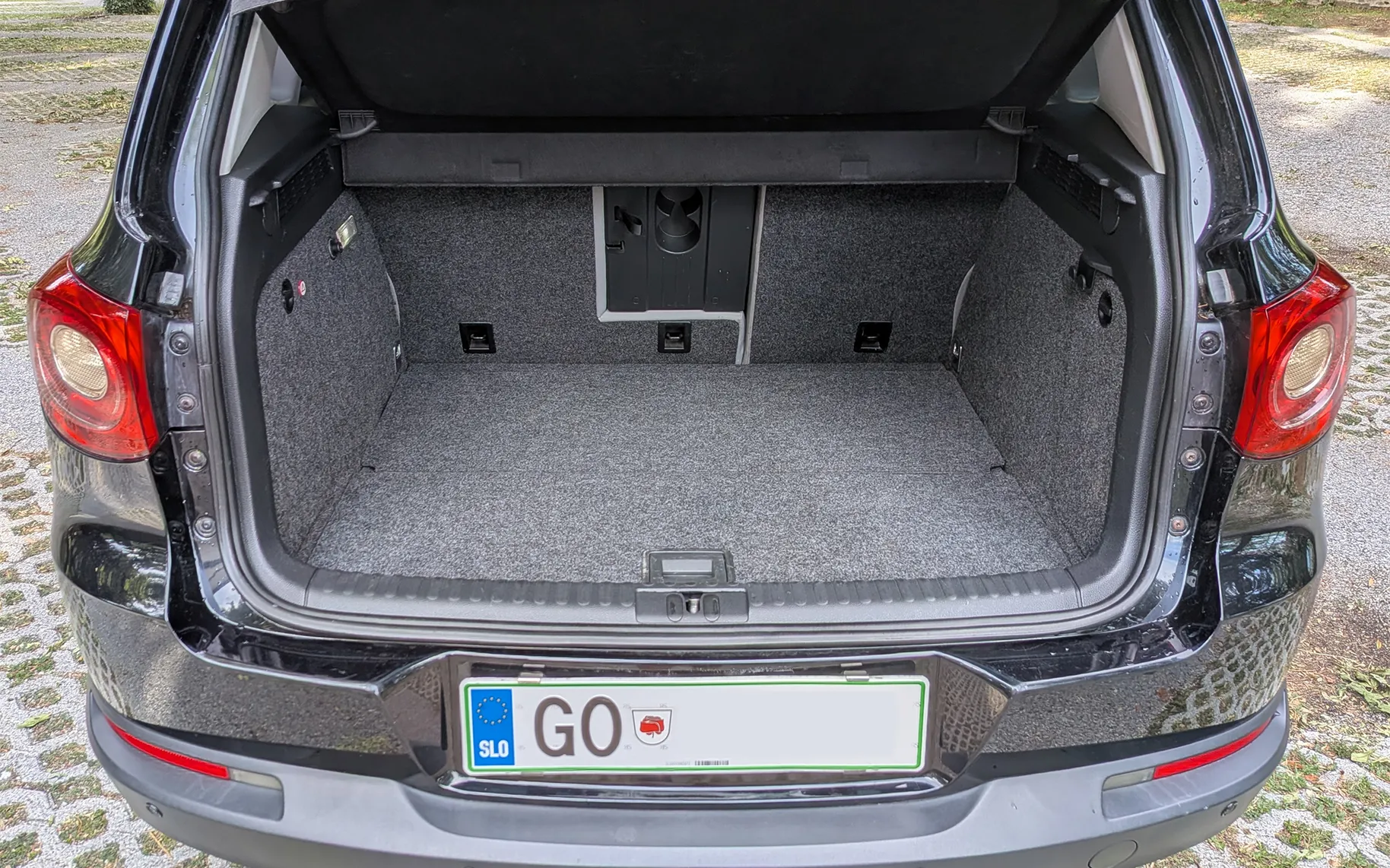 Notranja slika - Volkswagen Tiguan - 1,4 TSI BlueMotion Trend&Fun - 16
