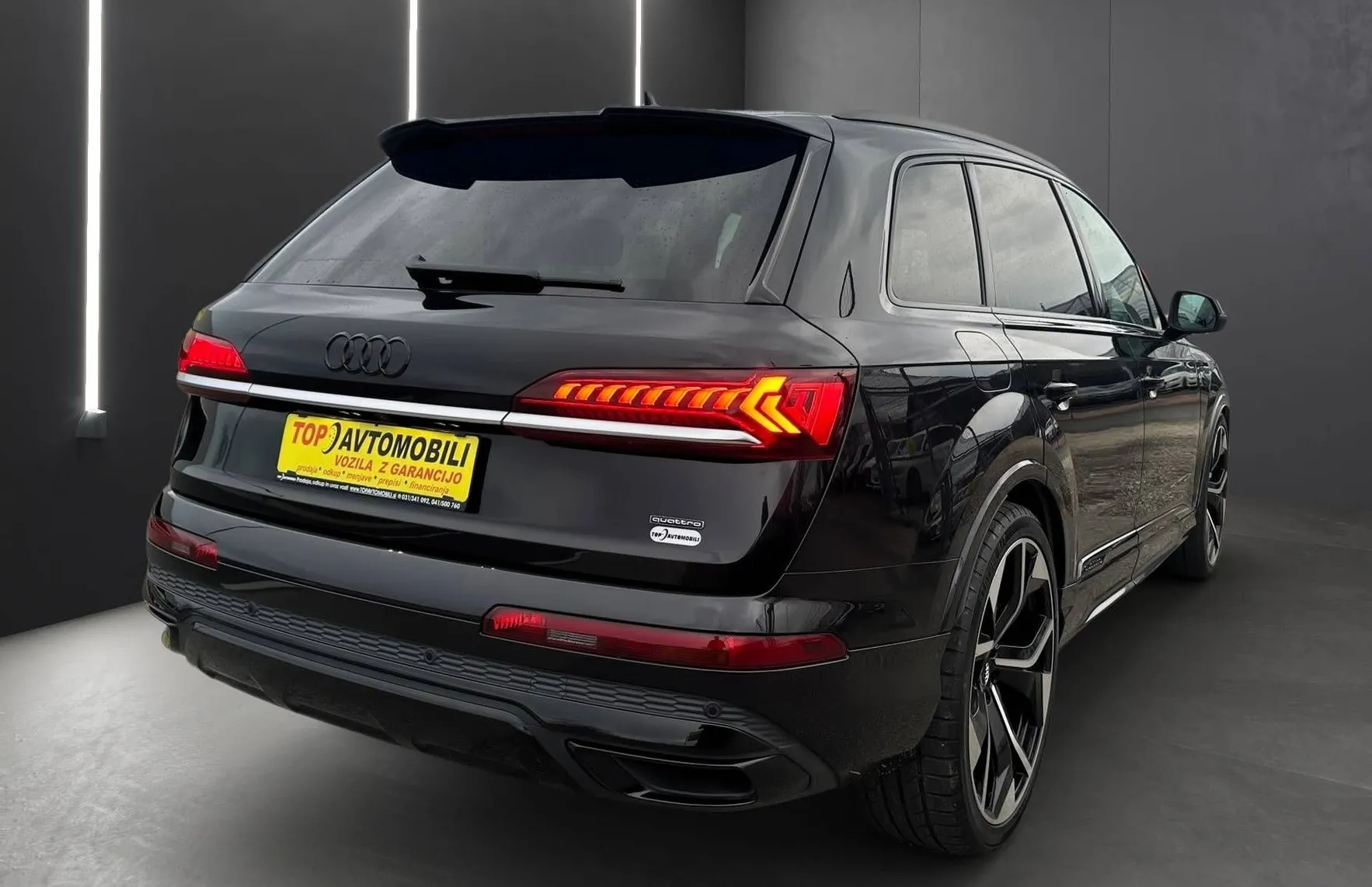 Zunanja slika - Audi Q7 - 45 TDI QUATTRO S LINE HEAD UP ZRAČNO VZMETENJE T.. - 8