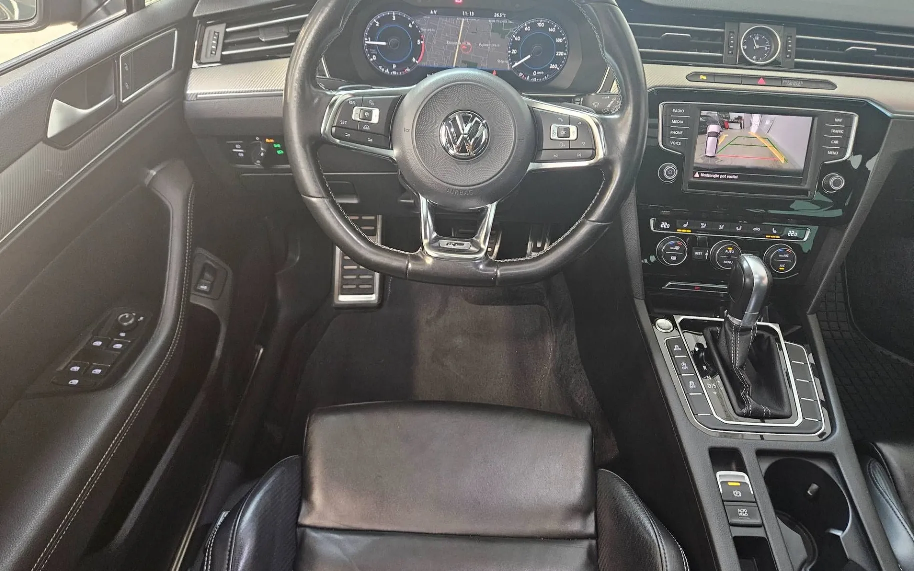 Notranja slika - Volkswagen Passat Variant - 4motion 2.0 TDI BMT R-Line Edition DSG... - 7