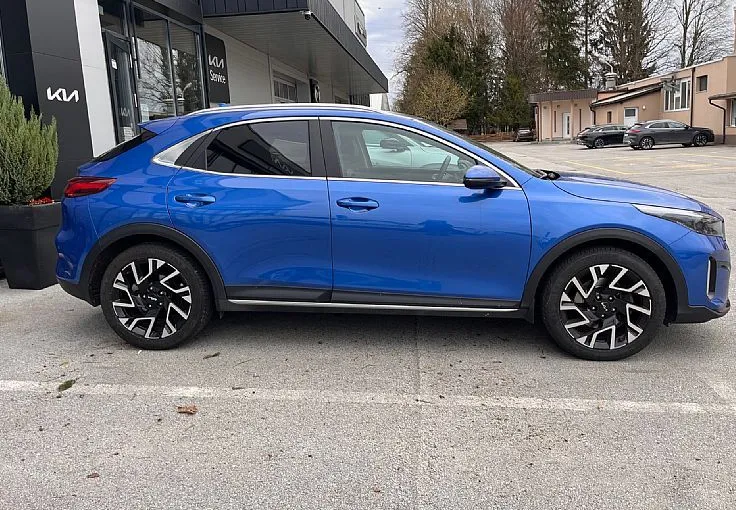 Zunanja slika - KIA XCeed - 1.5 T-GDi EX Way ISG. M T 118 kW - 6