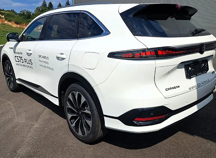 Zunanja slika - Changan CS75 Plus - 8AT FULLED•ACC•PANORAMA•NAVI•KAMERA-360•20C• - 3