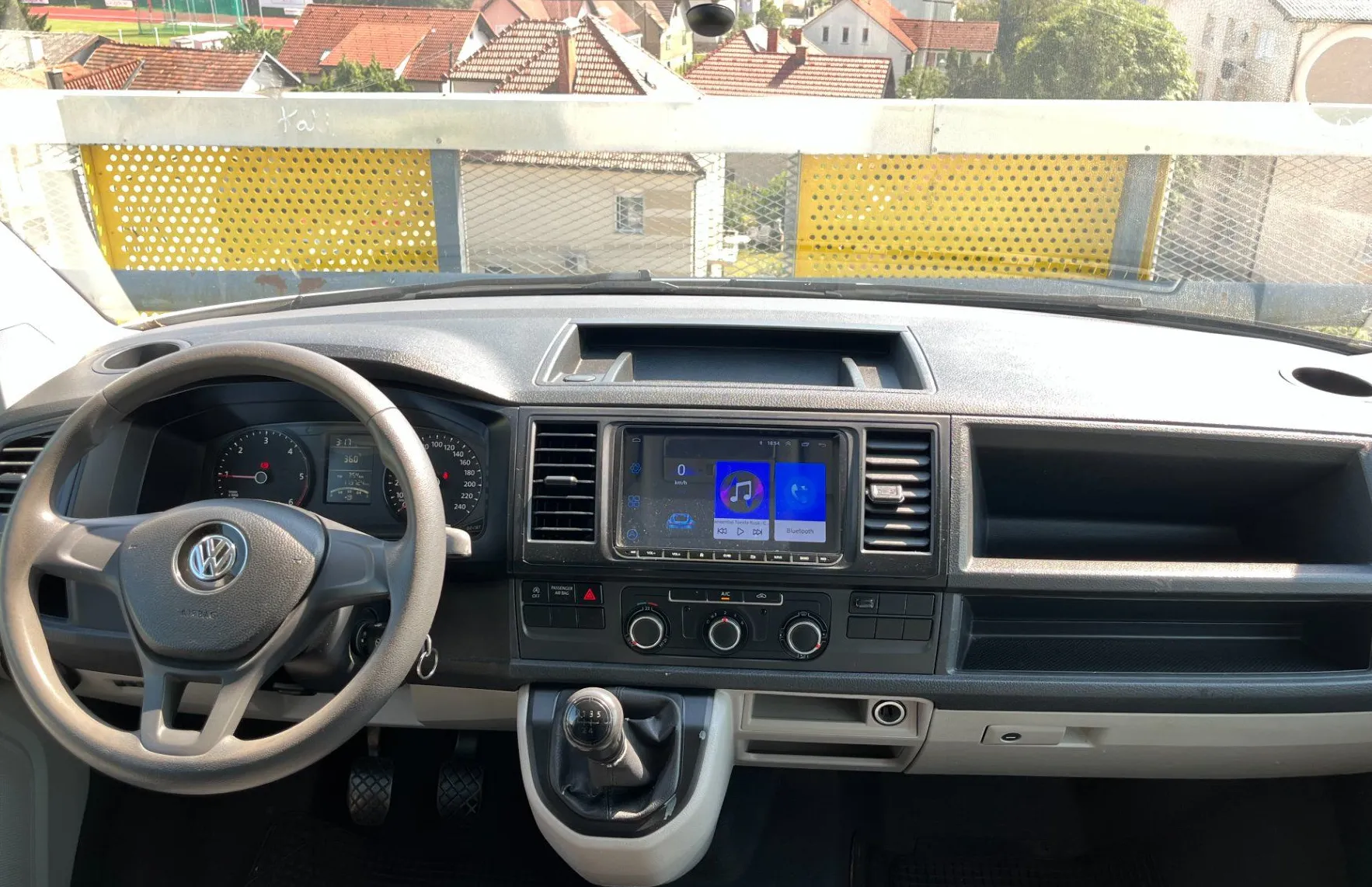 Zunanja slika - VW Transporter - T6 Kombi 2.0 TDI DMR VZR. KAM. 2X PDC - 9