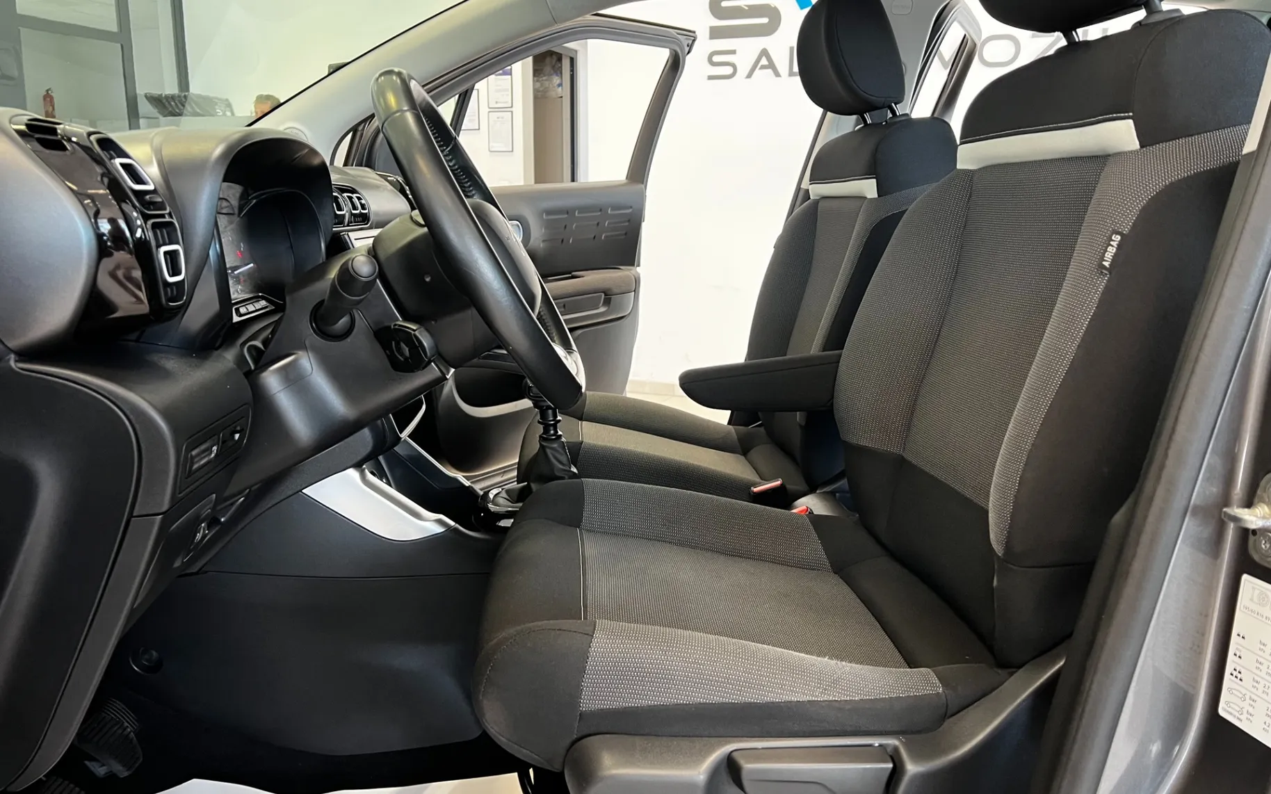 Zunanja slika - Citroën C3 - Aircross 1,5 BlueHDi 110 S&S Feel - 9