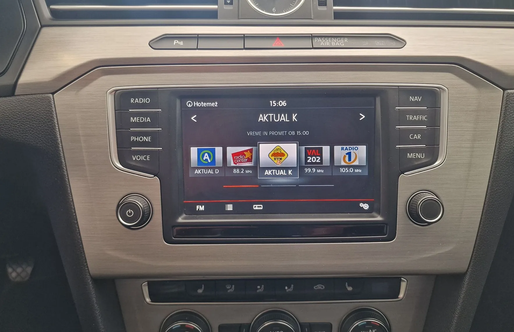 Zunanja slika - VW Passat - Variant 1.6 TDI BMT Trendline NAVI|GR.SED|PDC|ACC - 15