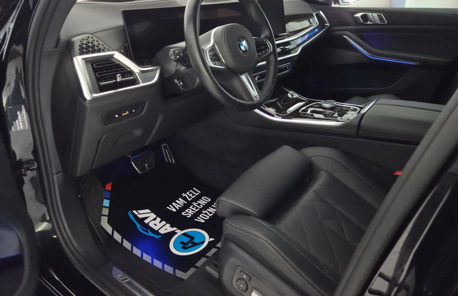 Zunanja slika - BMW X5 - serija : xDrive30d-M.SPORT-KLJUKA-PANO-WEBASTO-KEYLESS - 10