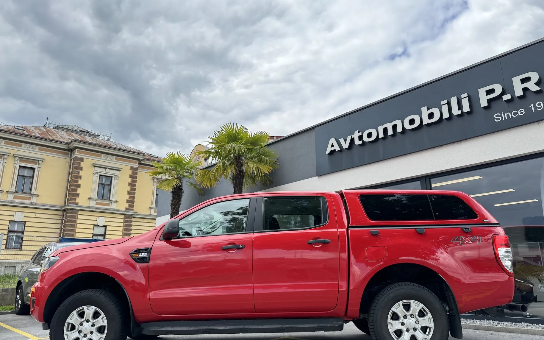 Zunanja slika - Ford Ranger - XL 2.2 TDCi 160KM 4x4 Dvojna kabina - SLO POREKLO - 4
