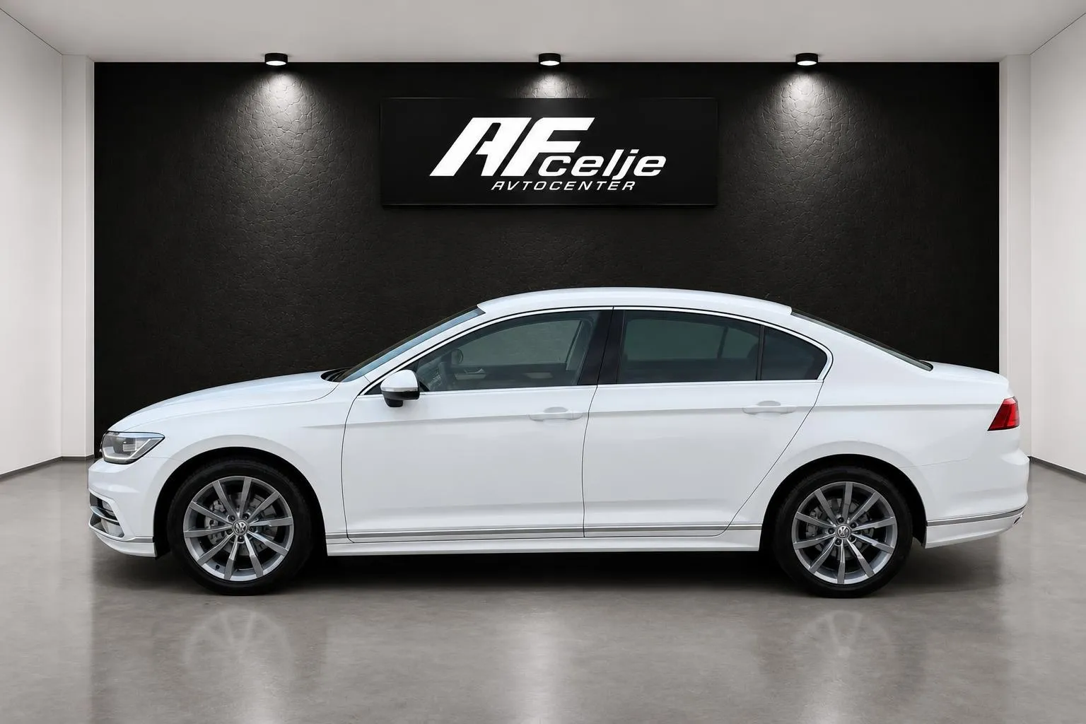 Zunanja slika - Volkswagen Passat - 2.0 TDI-R LINE-FUL LED-LIZING ZA TUJCE-ACC-NAVI- - 6
