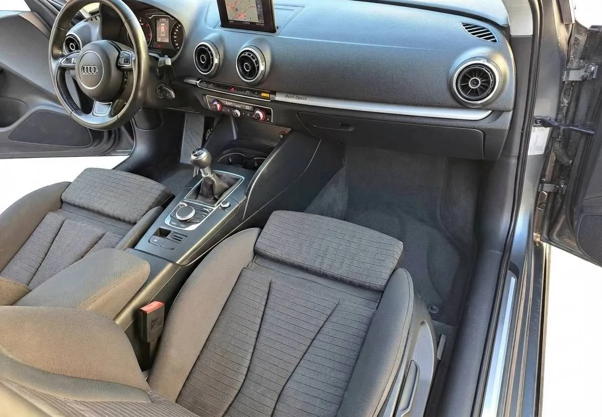 Notranja slika - Audi A3 - 2.0 TDI-LED-BIXENON-ABT LOOK-KOT NOV-ODLIČEN - 8