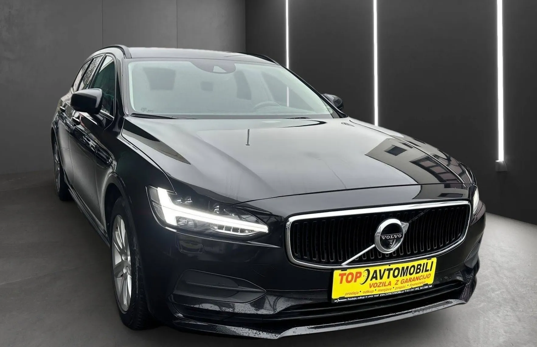 Zunanja slika - Volvo V90 - D3 FUL LED NAVI ACC GR.VOLANA IN SEDEŽEV KLJUKA .. - 11