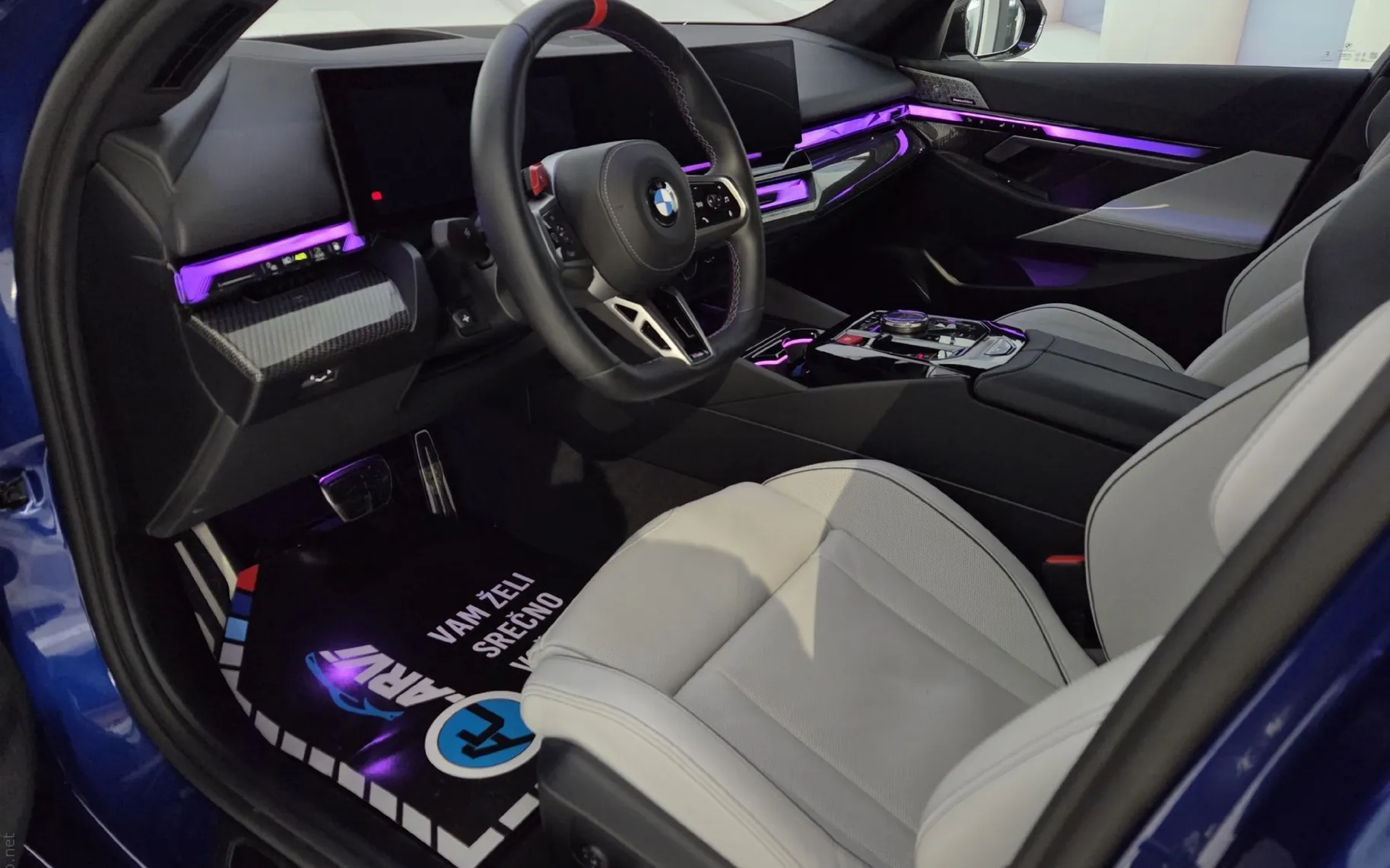 Notranja slika - BMW Serija 5 - M5 AUT. - 9