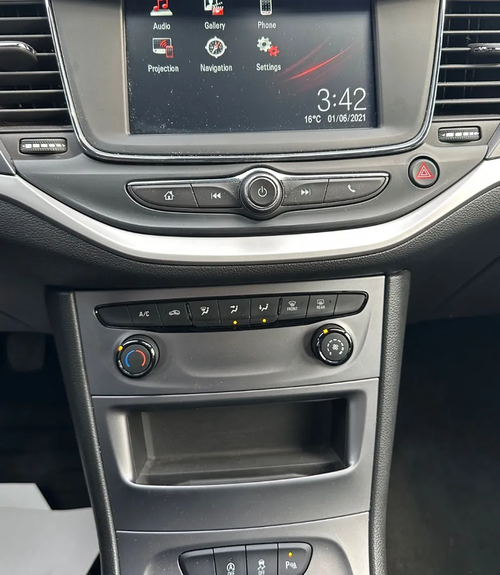Zunanja slika - Opel Astra - Sports Tourer 1.5 D Business Elegance - 9