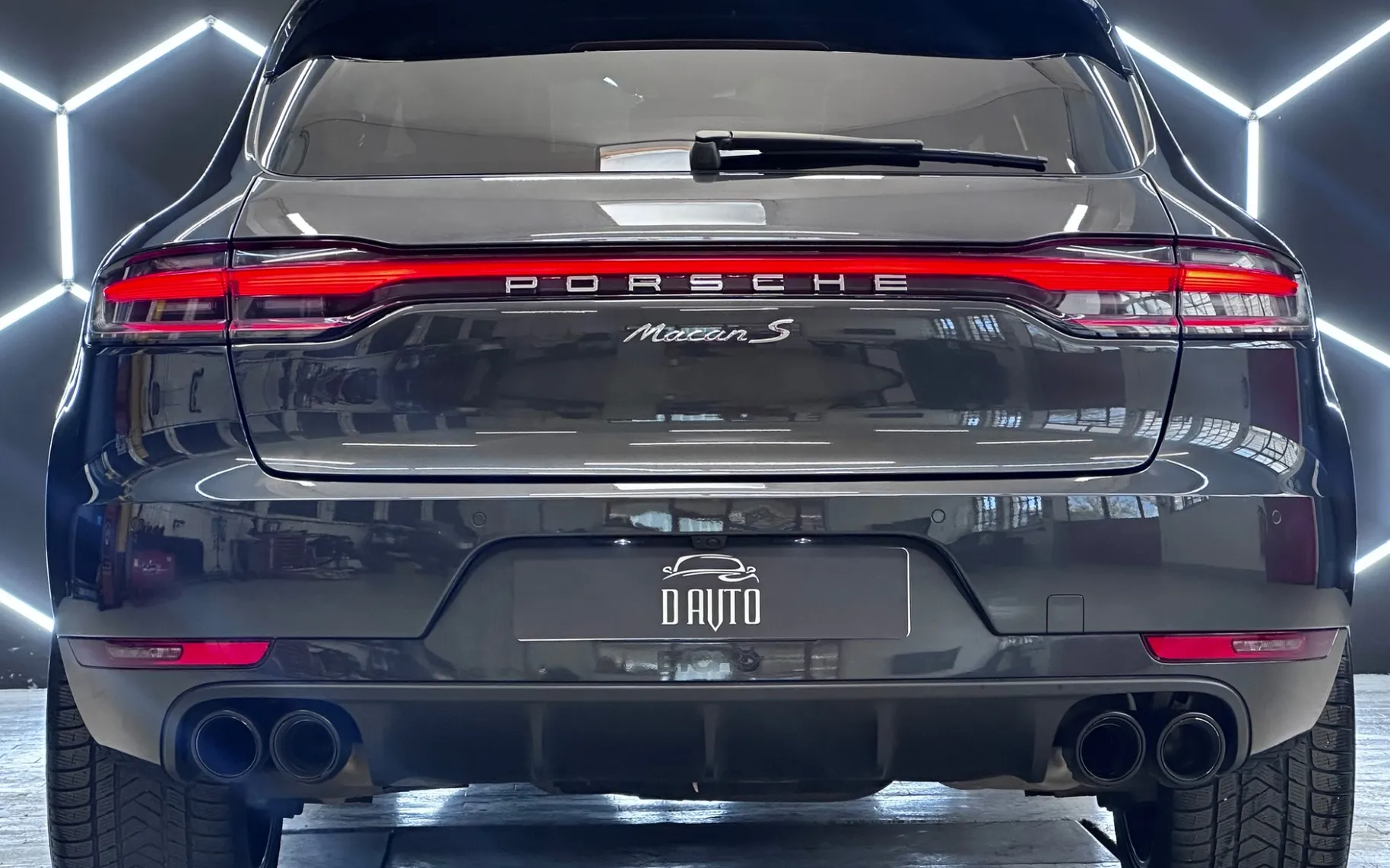 Zunanja slika - Porsche Macan - S ZRAČNO+PANO+BOSE+ACC+CHRONO+360KAMERA+HLAJENJE S - 6