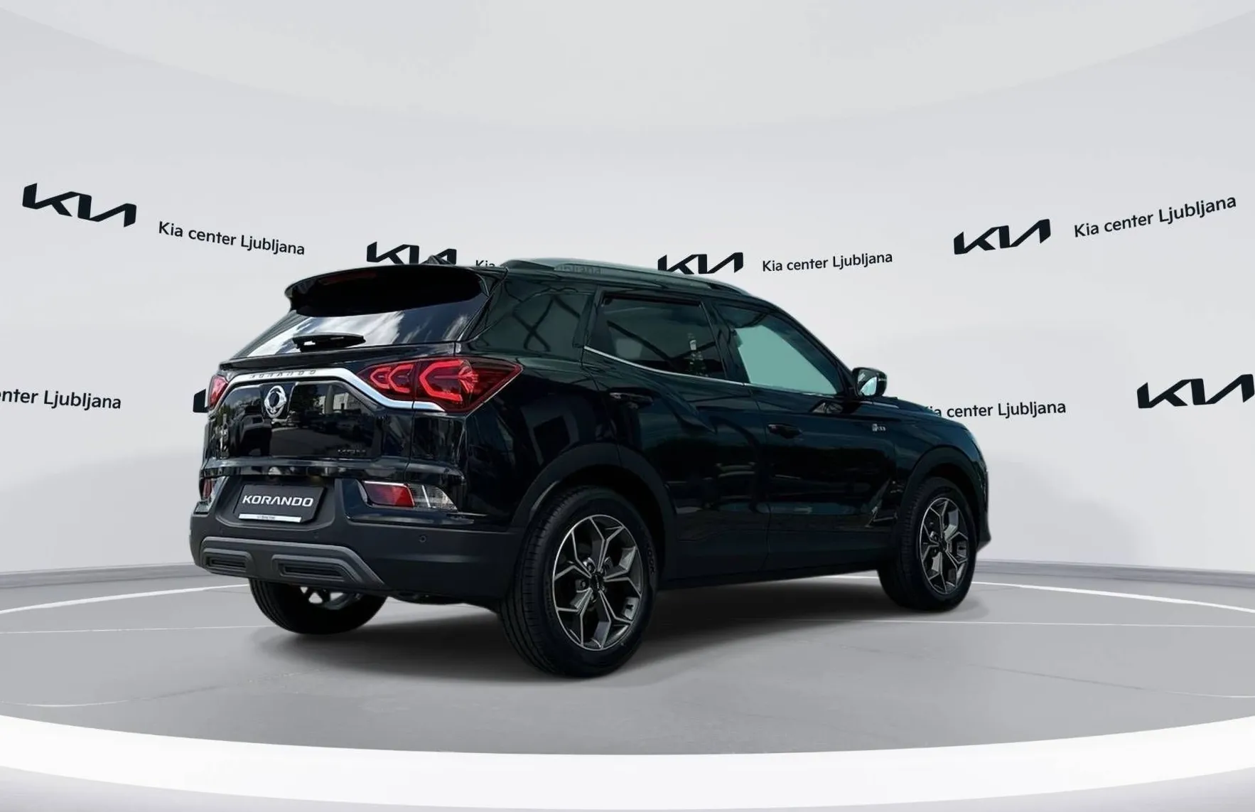 Zunanja slika - KG Mobility Korando - 1.5 T-GDI Premium 4WD AT... - 5