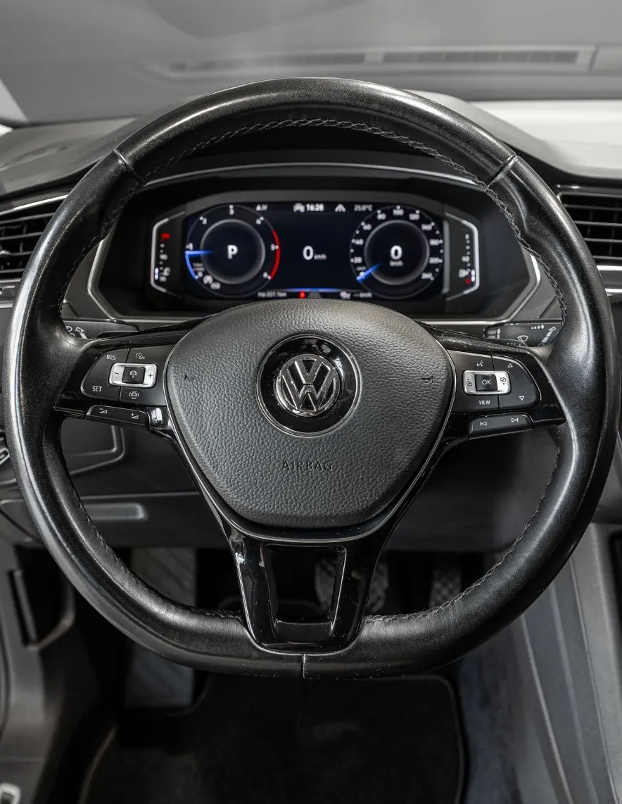 Zunanja slika - VW Tiguan Allspace - 2.0TDI-4x4-R LINE-1.LAST-RADAR-KEYLESS-NAVI-KLJUK - 16